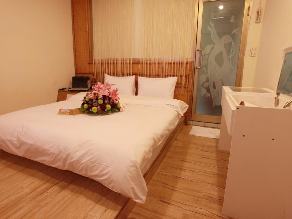 合悅都會商旅 Heyue HOTEL Hsinchu Extérieur photo
