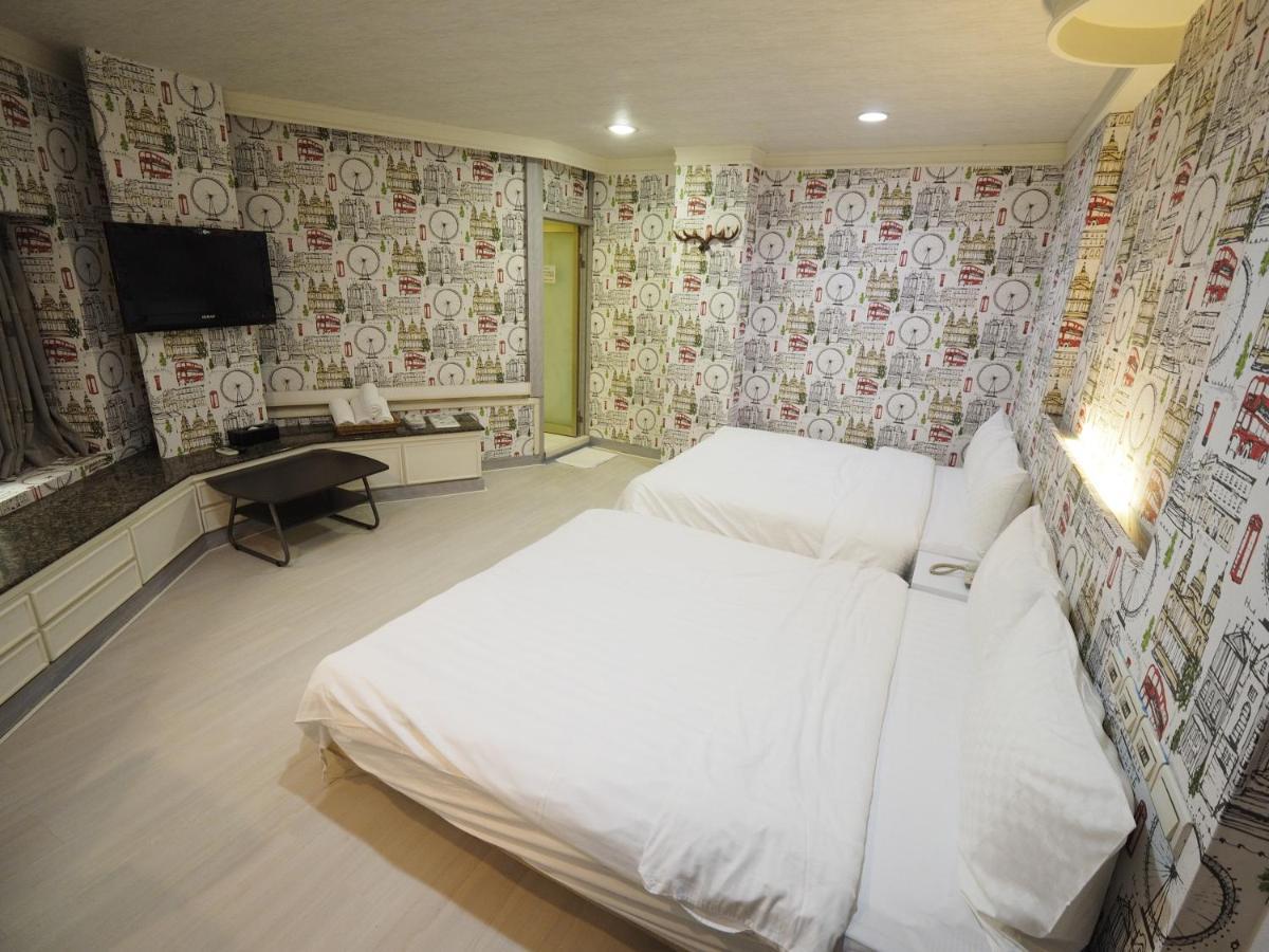 合悅都會商旅 Heyue HOTEL Hsinchu Extérieur photo